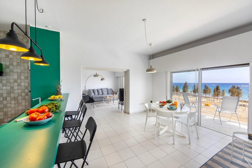 5 Star H2O Beachfront Suite – Elegant Coastal Living by the Sea, Paralimni, Cyprus