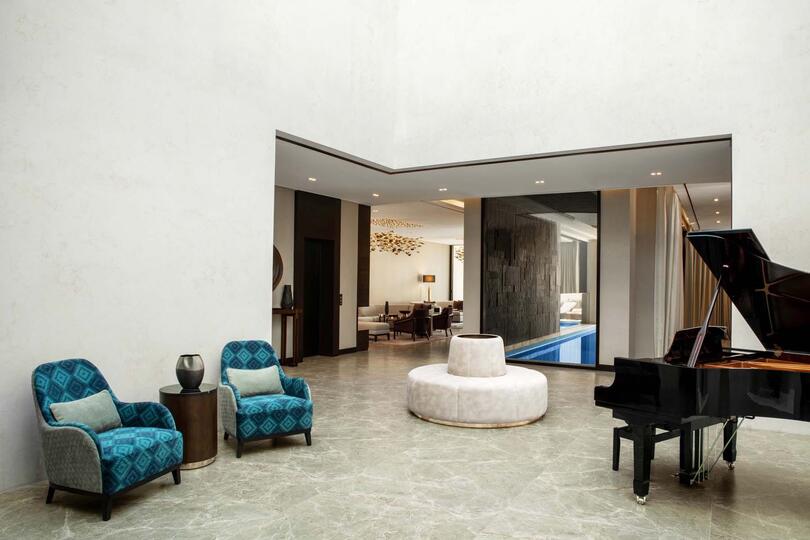 5 Star Villa Royal – Grand Prestige