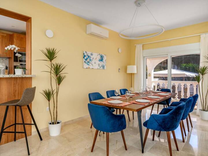 Las Lagunas de Mijas Villa 1071