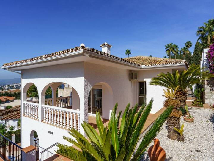 Las Lagunas de Mijas Villa 1071