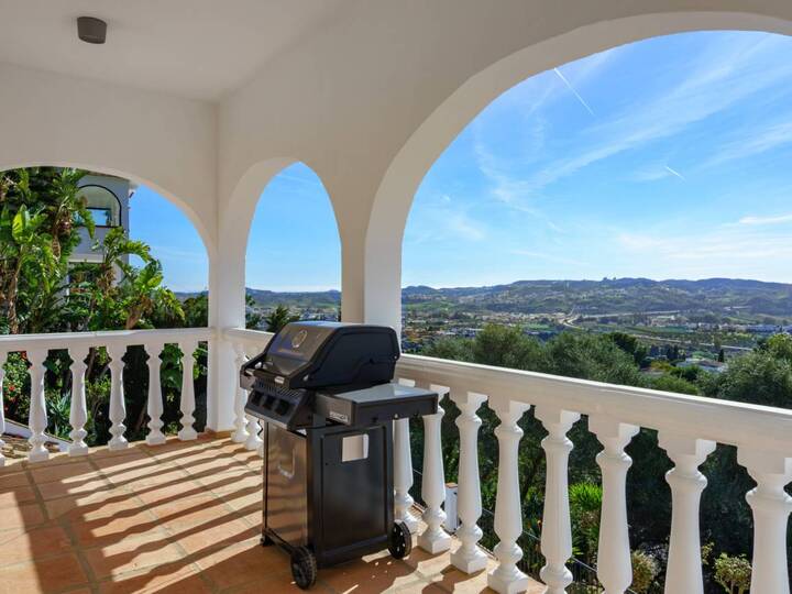 Las Lagunas de Mijas Villa 1071