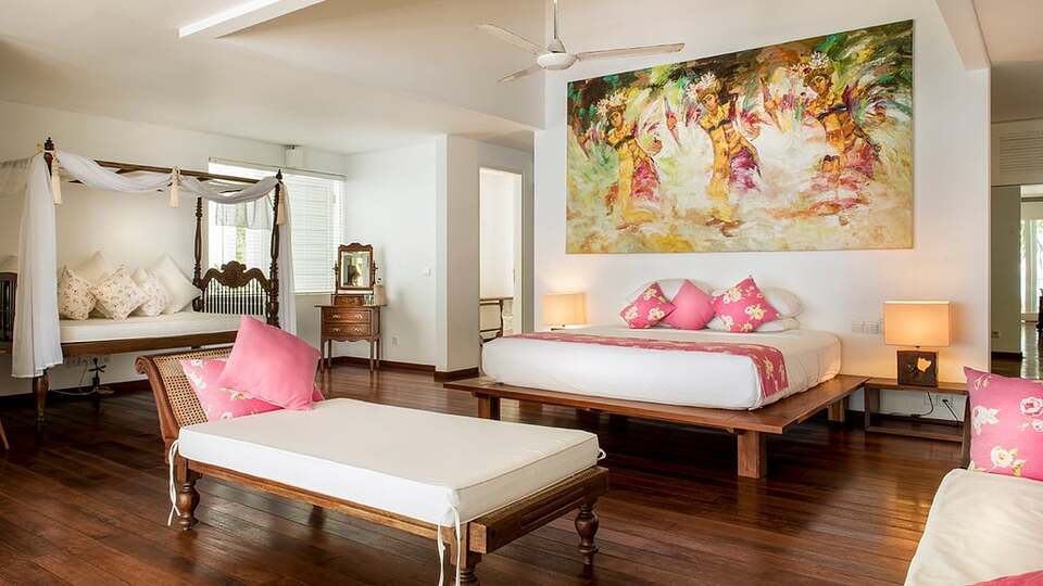 5 Star Villa Lulla – A Luxurious Beachfront Escape in Bali