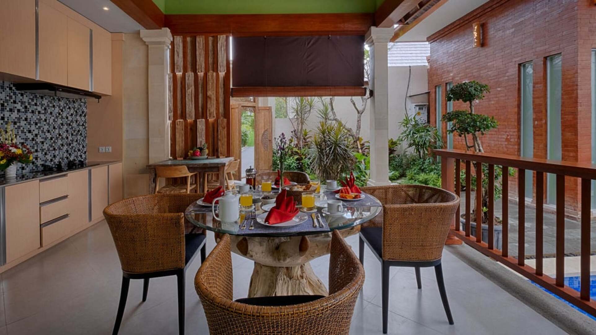 5 Star Villa Rosalia 3 – A Private Tropical Retreat in Canggu