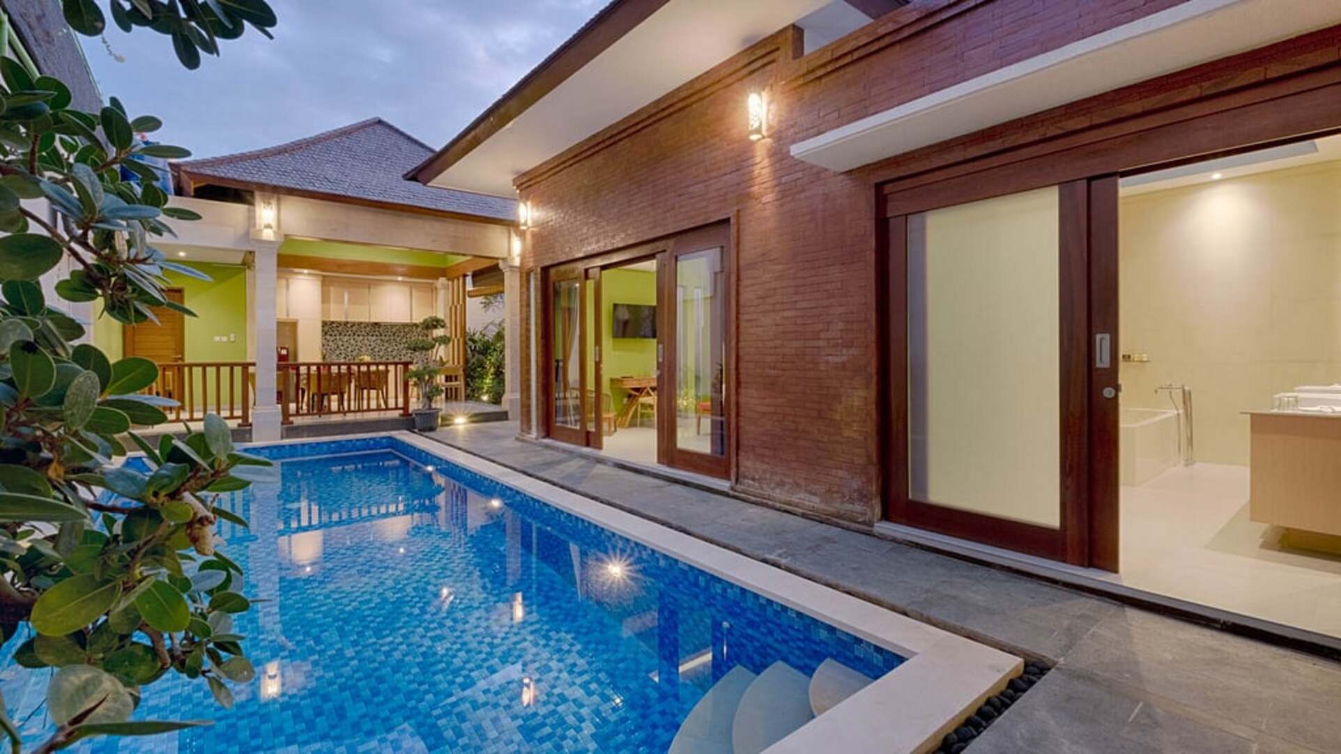 5 Star Villa Rosalia 3 – A Private Tropical Retreat in Canggu