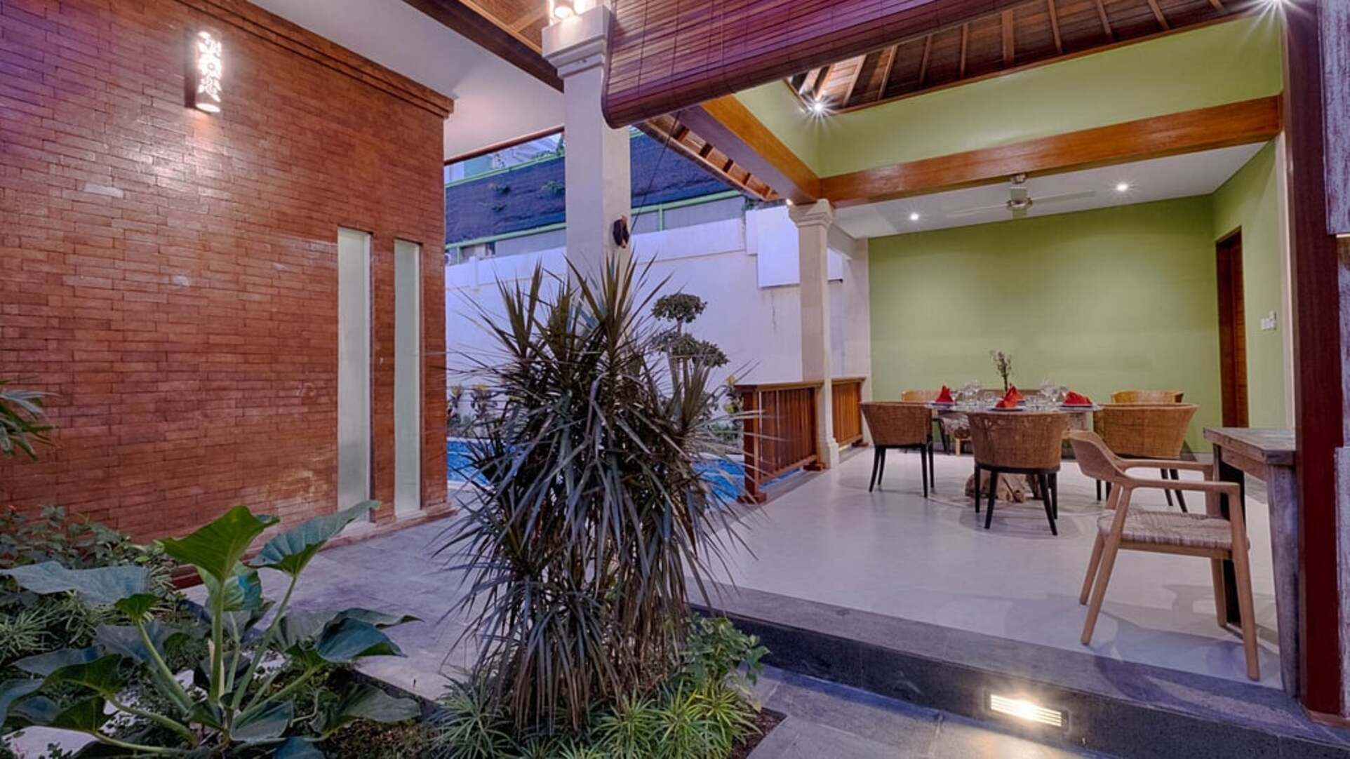 5 Star Villa Rosalia 3 – A Private Tropical Retreat in Canggu