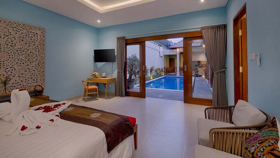 5 Star Villa Rosalia 3 – A Private Tropical Retreat in Canggu