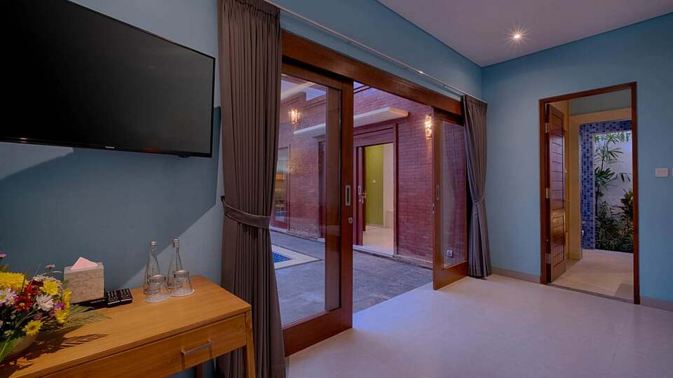 5 Star Villa Rosalia 3 – A Private Tropical Retreat in Canggu