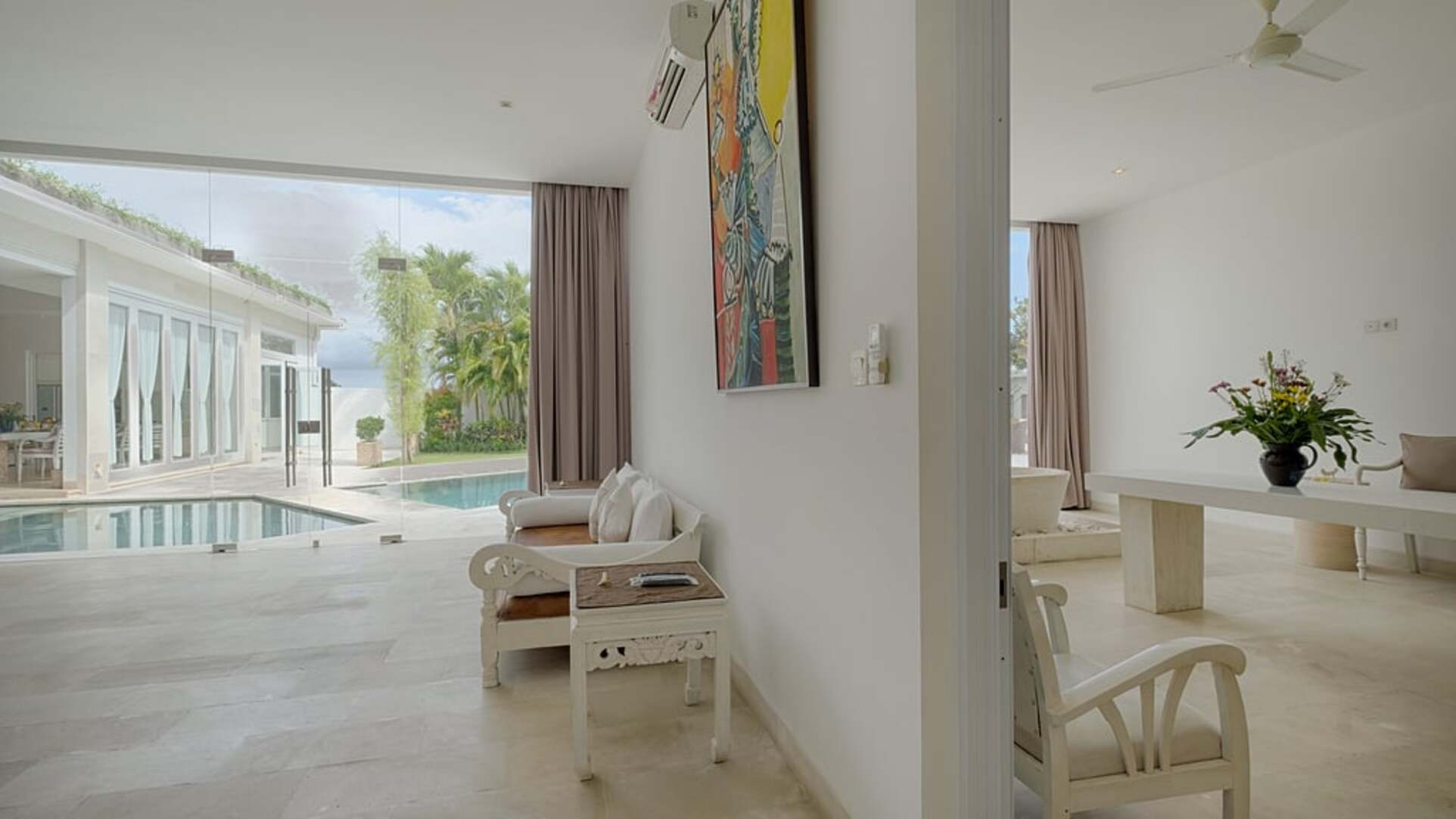 5 Star Villa Putih 1 – An Elegant Pererenan Hideaway