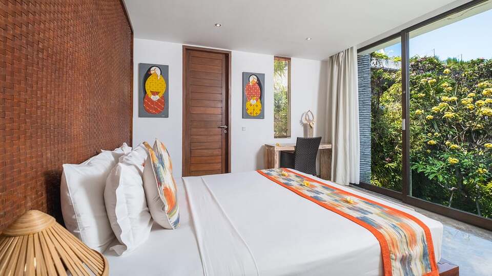 5 Star Anjali Villas – A Private Collection of Balinese Elegance