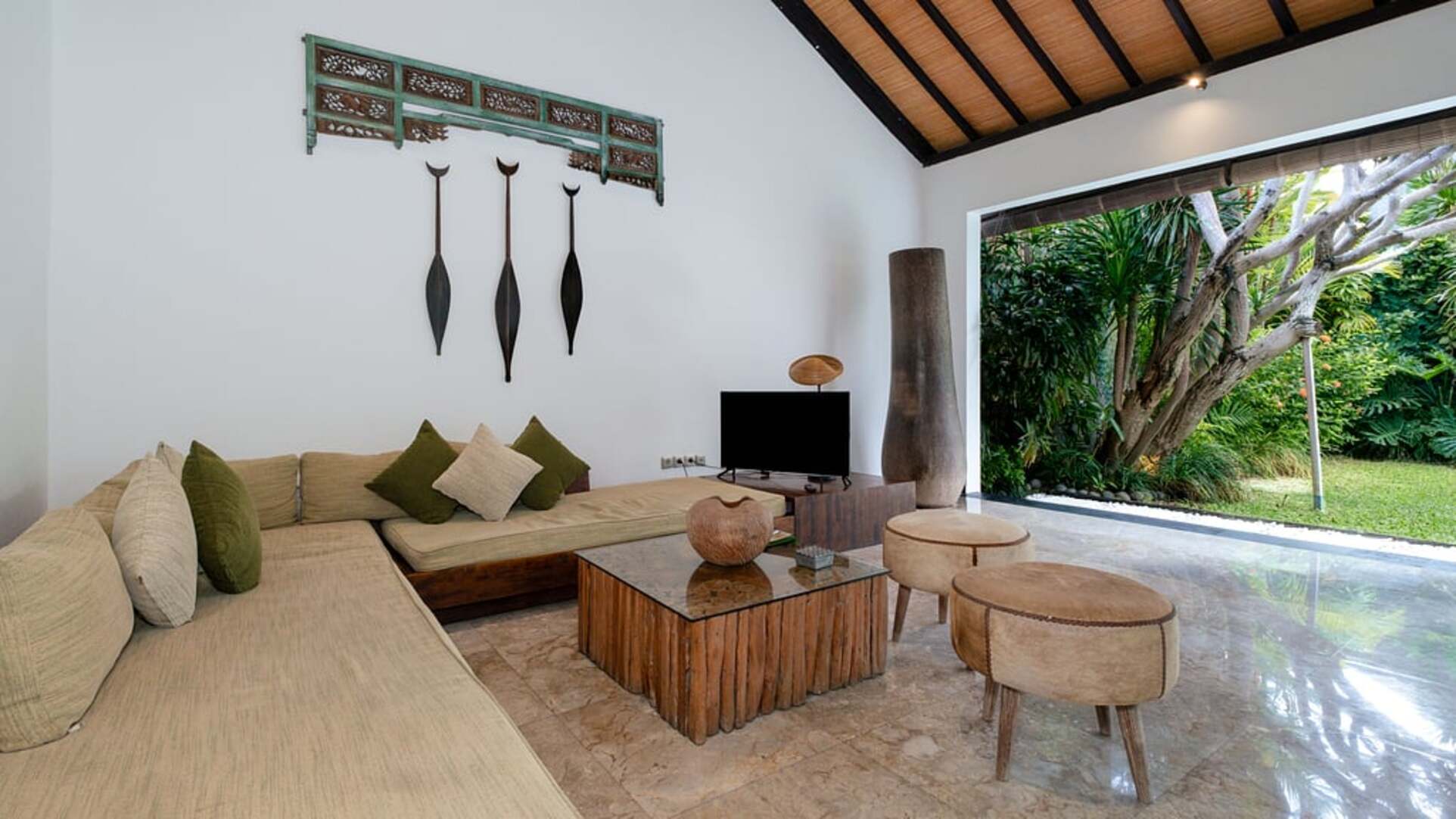5 Star Anjali Villas – A Private Collection of Balinese Elegance