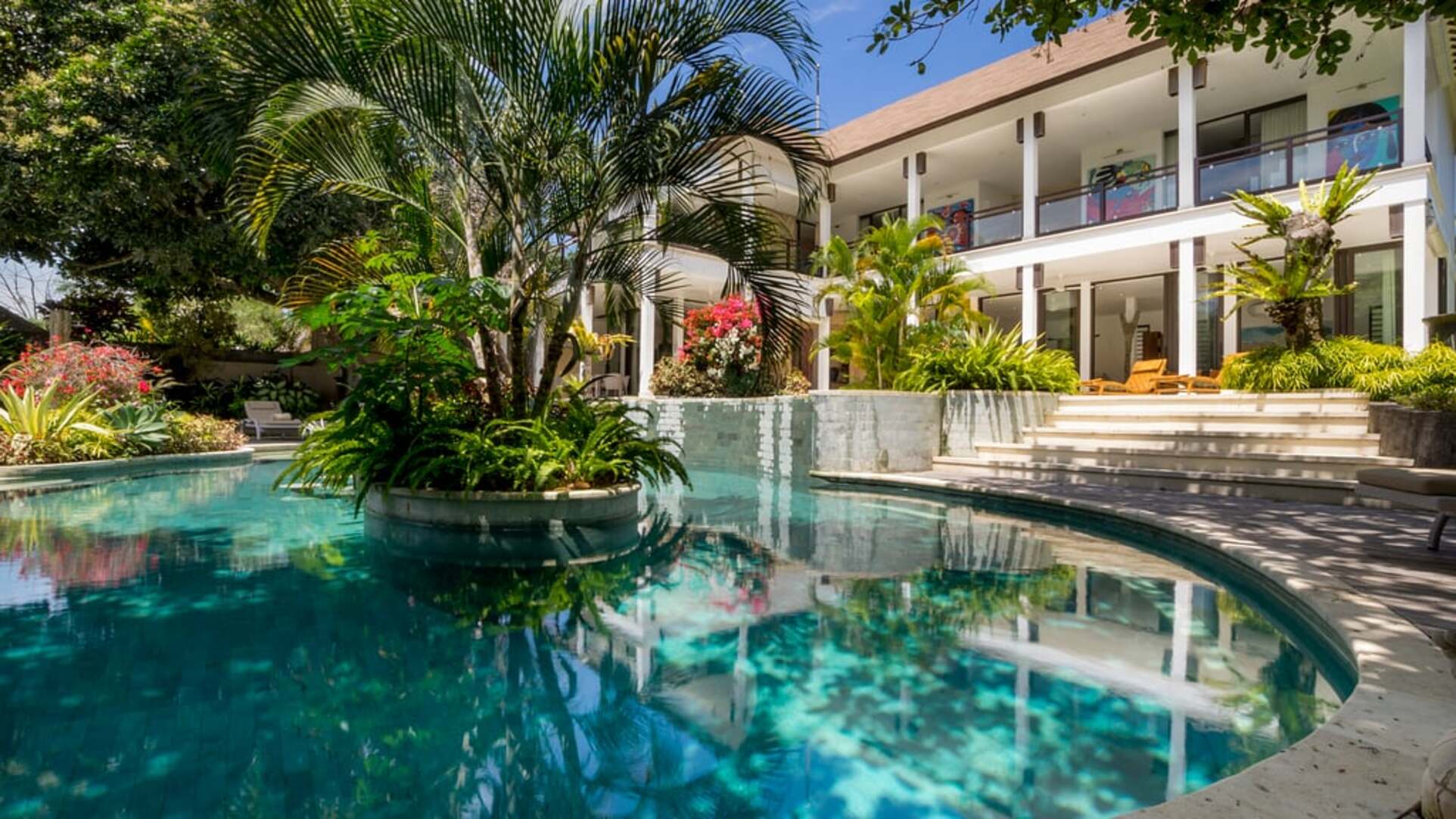 5 Star Villa Khajuraho – Uluwatu Serenity Escape
