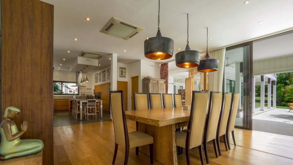 5 Star Akilea Estate – Tropical Grandeur Retreat