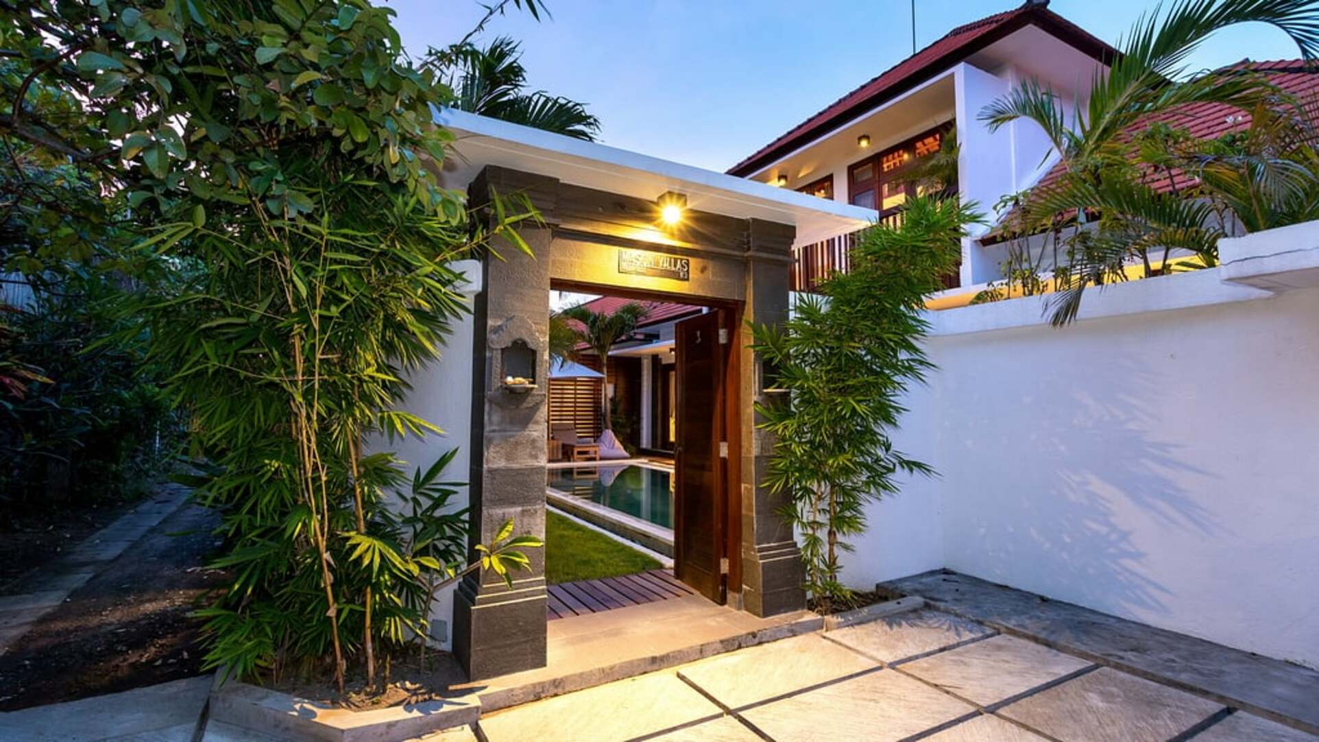 5 Star Villa Olli – Tropical Kerobokan Haven