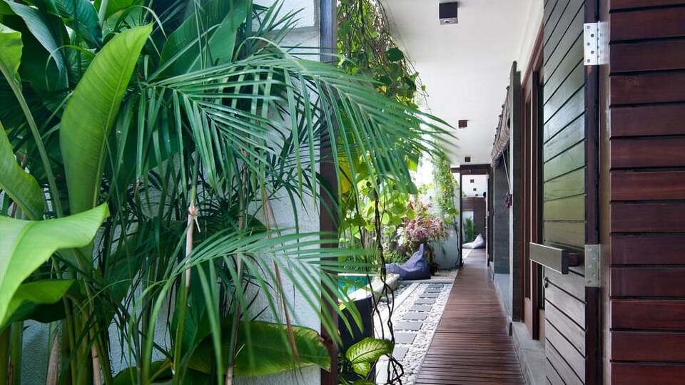 5 Star Villa Olli – Tropical Kerobokan Haven