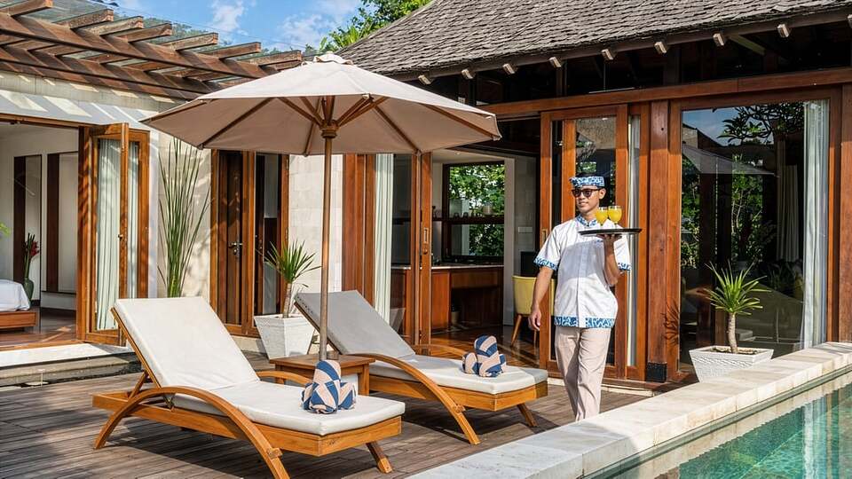 5 Star The Chand’s Three – Oceanfront Balinese Escape