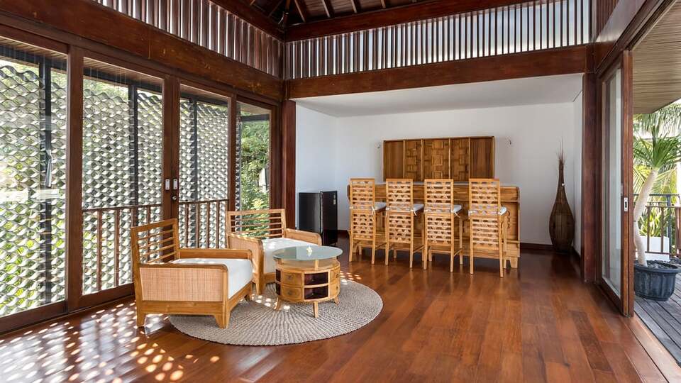 5 Star The Chand’s Three – Oceanfront Balinese Escape