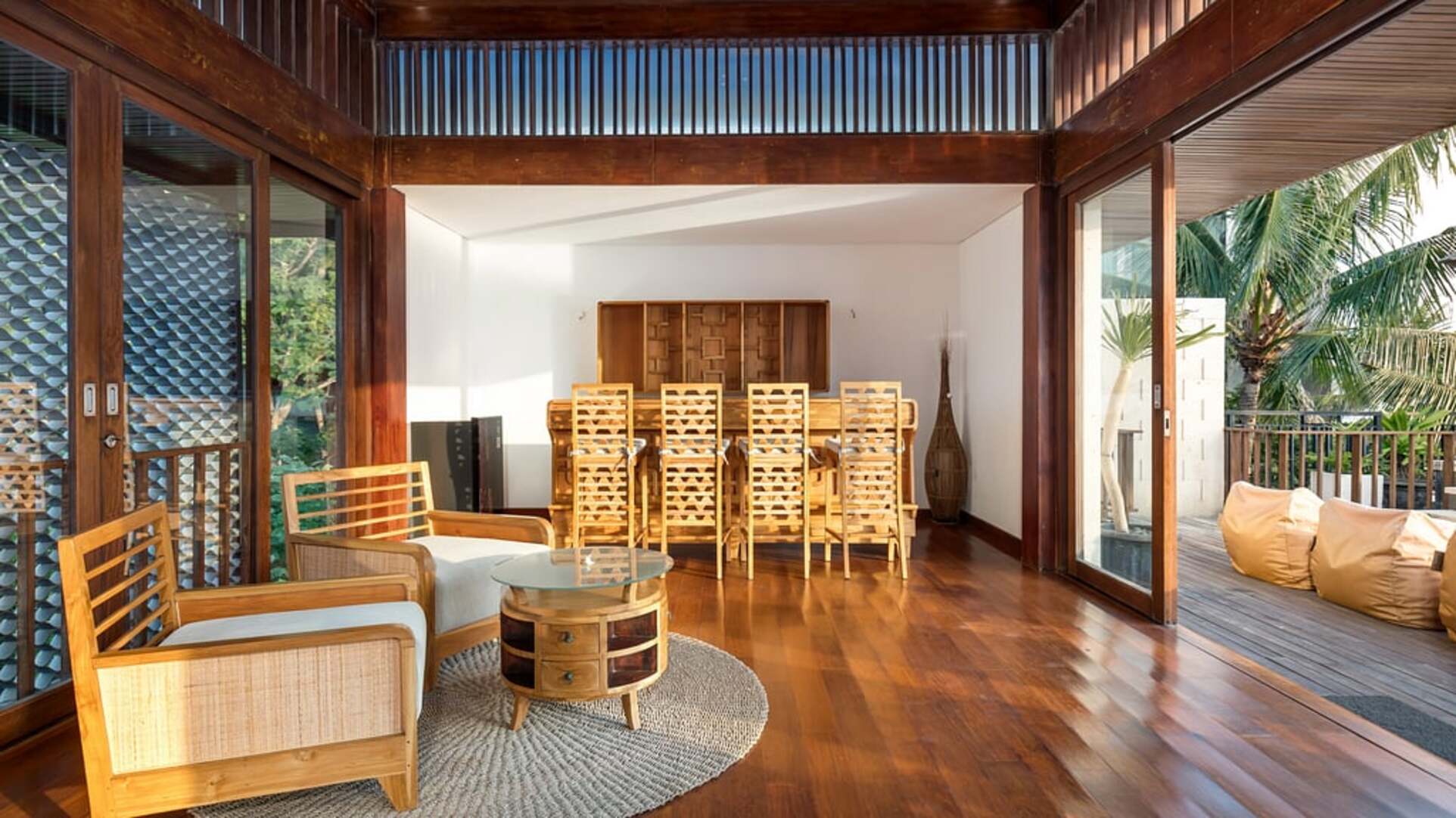 5 Star The Chand’s Three – Oceanfront Balinese Escape