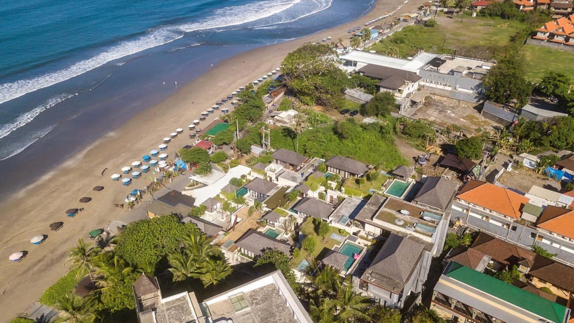 5 Star The Chand’s Two – Beachfront Family Escape