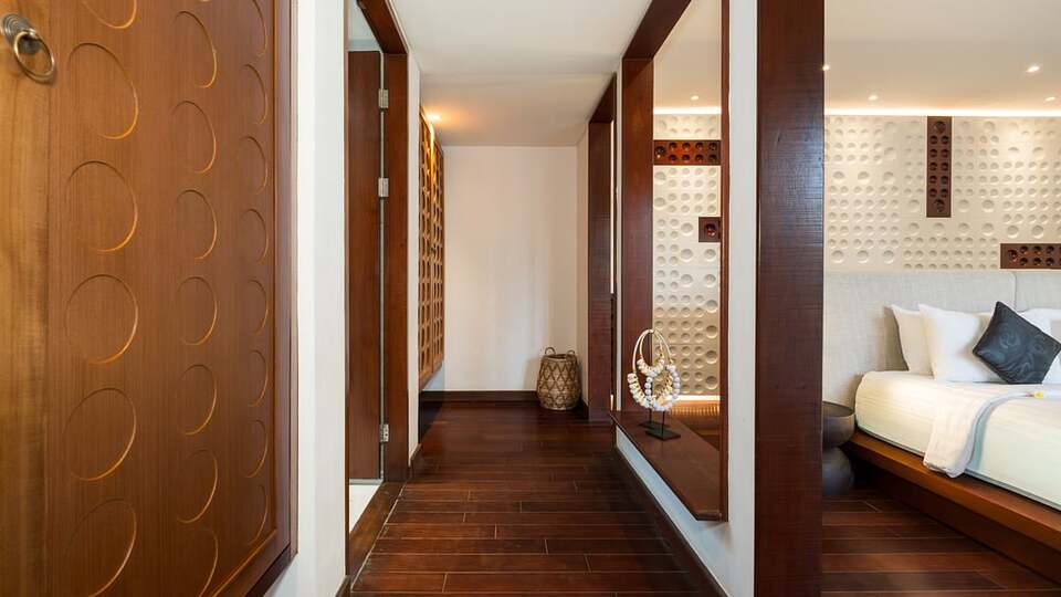 5 Star The Chand’s Two – Tropical Beachfront Escape