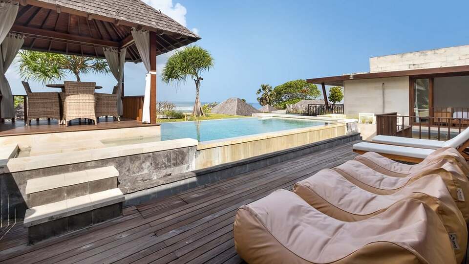 5 Star The Chand’s Estate – Exclusive Beachfront Collection