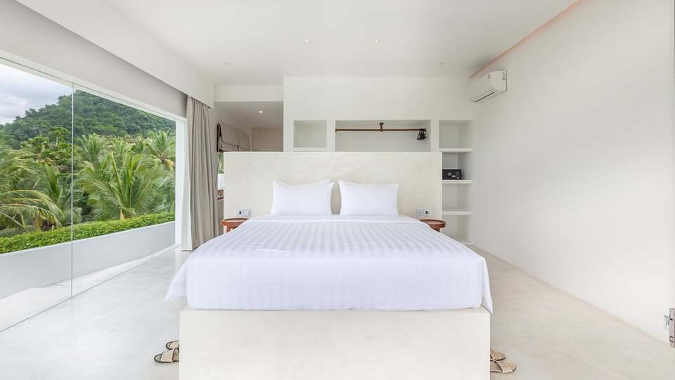 5 Star Villa Zen Sengkidu – Panoramic Coastal Retreat