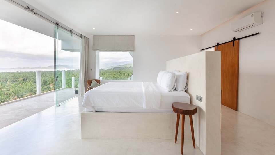 5 Star Villa Zen Sengkidu – Panoramic Coastal Retreat