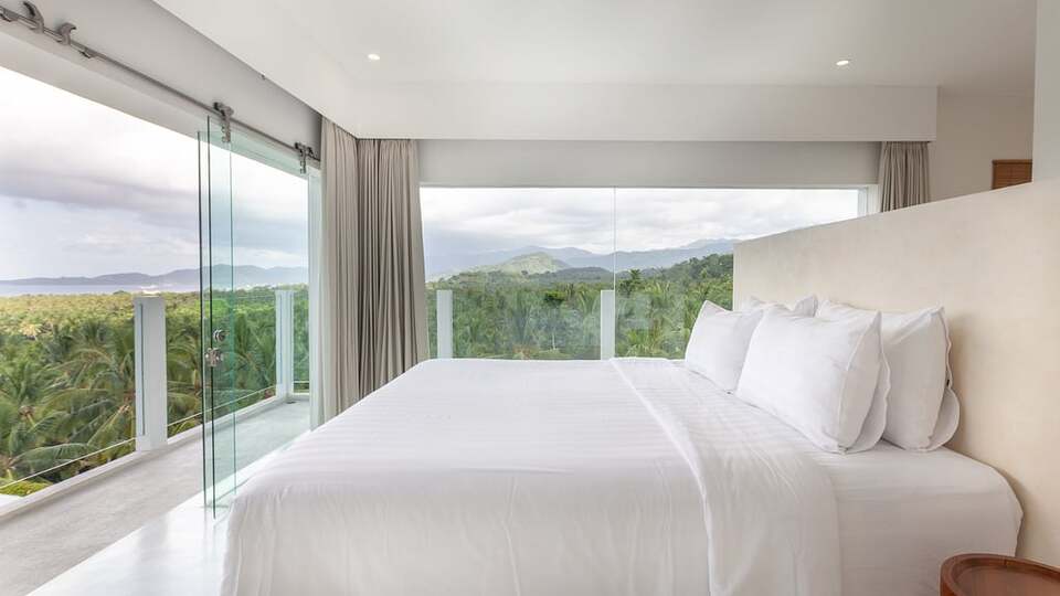5 Star Villa Zen Sengkidu – Panoramic Coastal Retreat