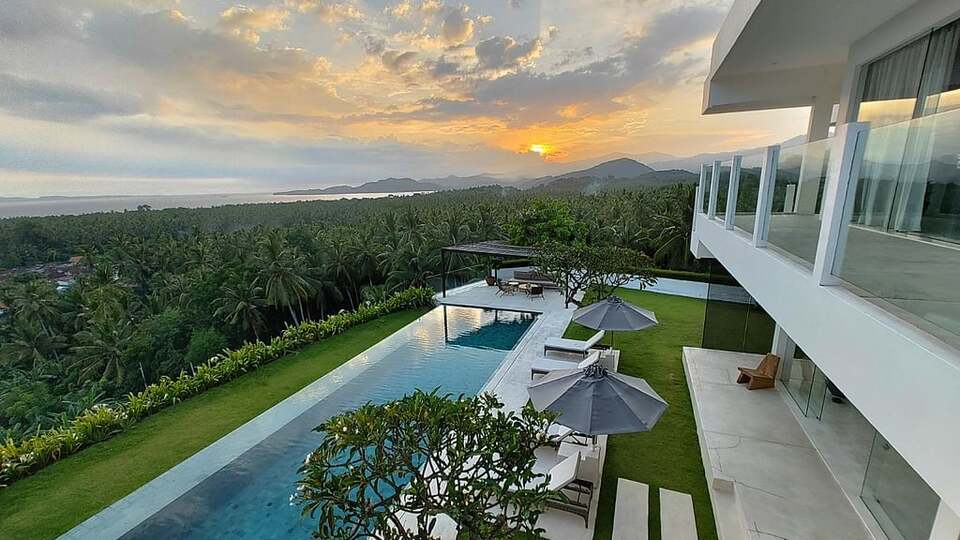 5 Star Villa Zen Sengkidu – Panoramic Coastal Retreat
