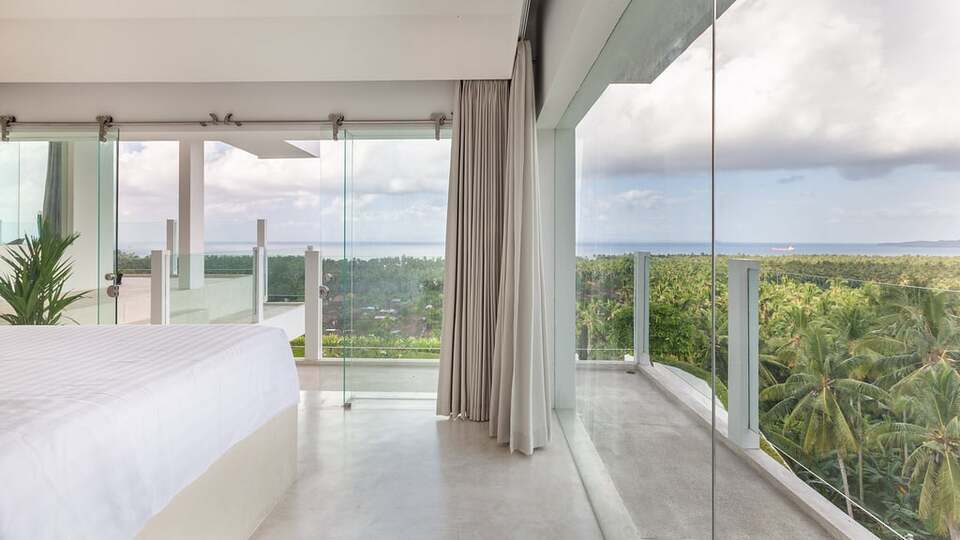5 Star Villa Zen Sengkidu – Panoramic Coastal Retreat