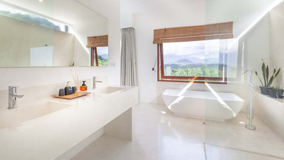5 Star Villa Zen Sengkidu – Panoramic Coastal Retreat