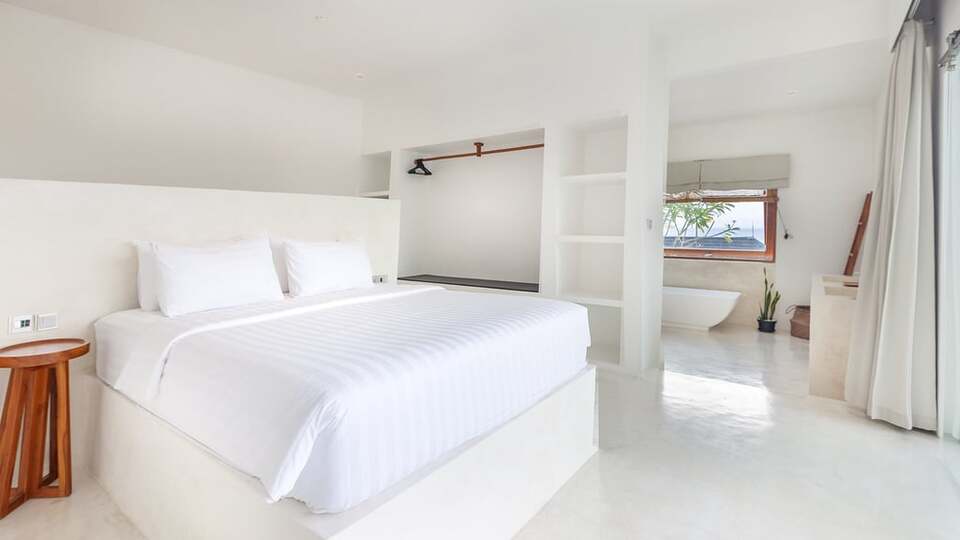 5 Star Villa Zen Sengkidu – Panoramic Coastal Retreat