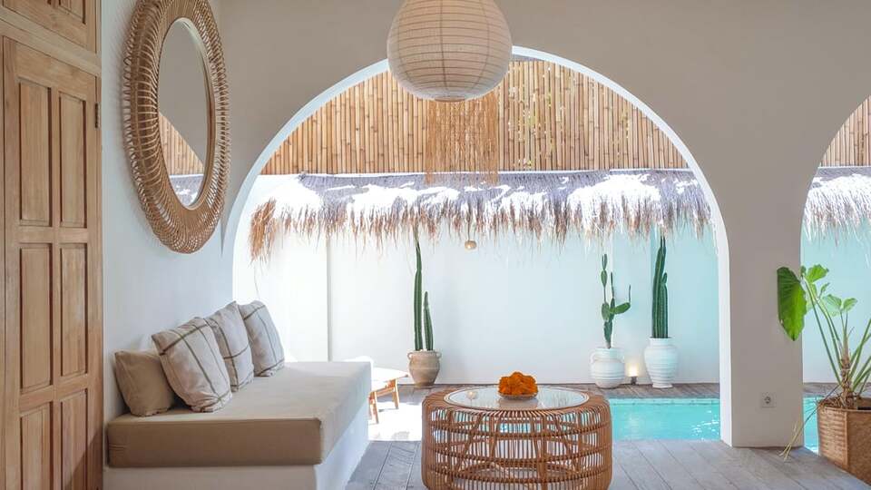 5 Star Villa Madissa – Modern Berawa Hideaway