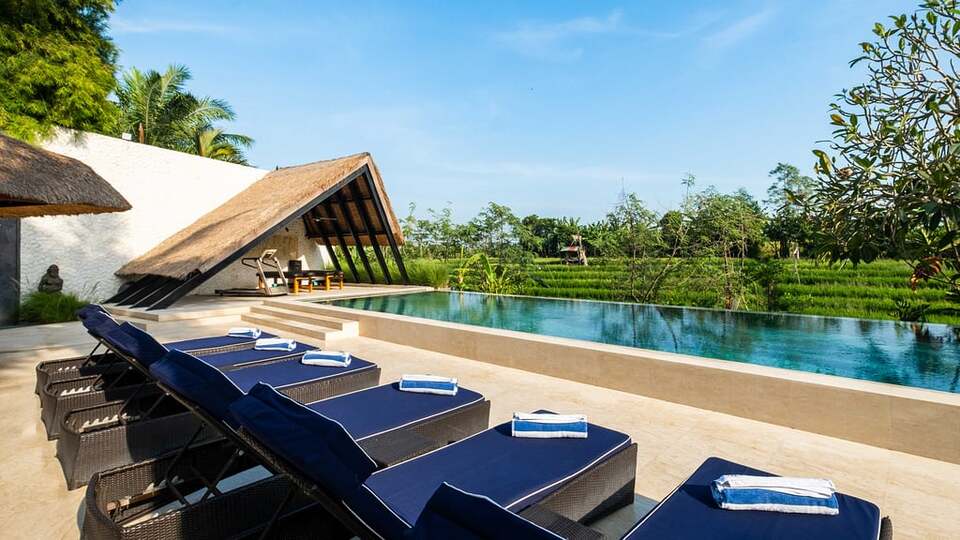 5 Star Villa Kubu Dewi Sri – Canggu Ricefield Retreat