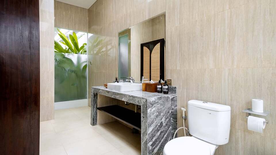 5 Star Villa Latima – Elegant Seminyak Retreat