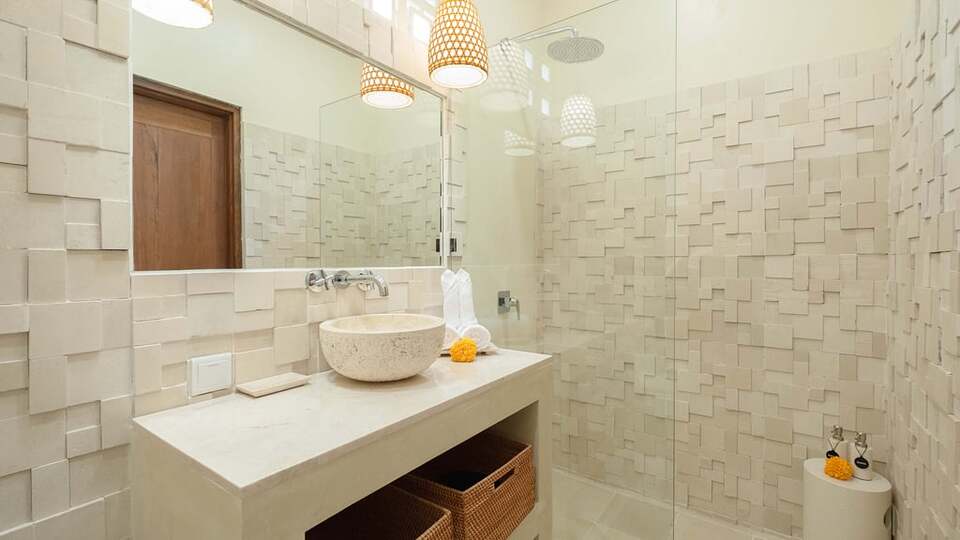 5 Star Villa Alami – Seminyak Sanctuary