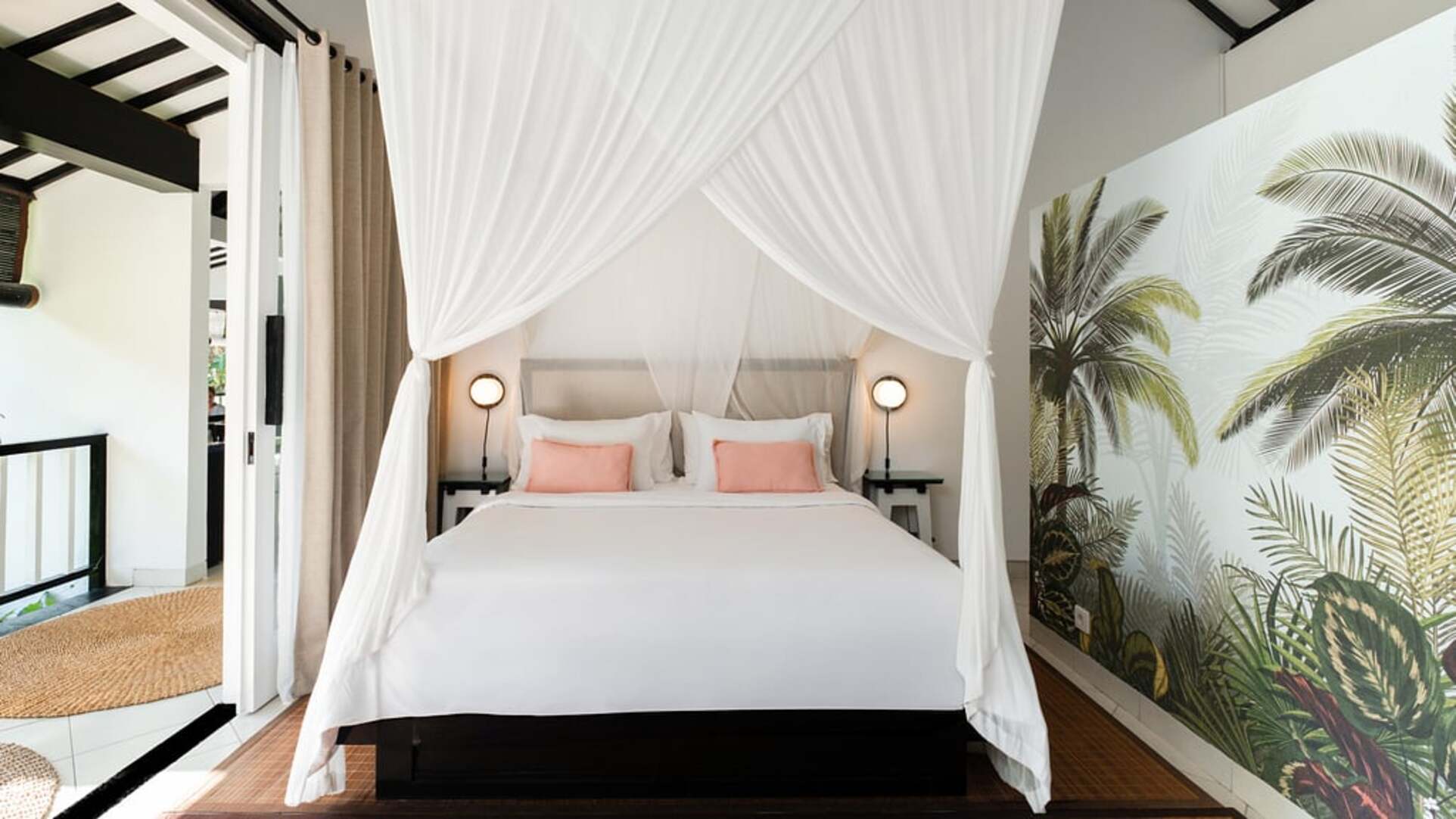 5 Star Villa Lepak by the River – Riverside Ubud Retreat