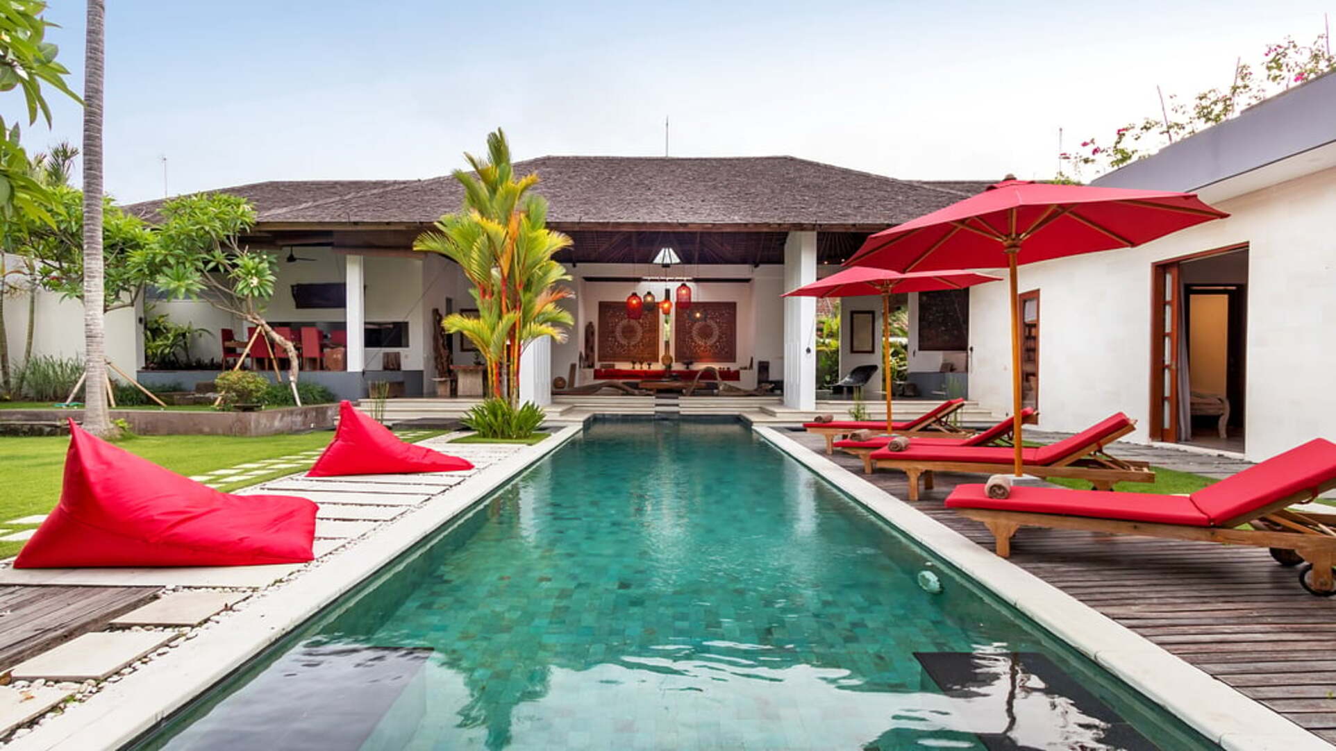 5 Star Alarte Estate – Elegant Seminyak Escape
