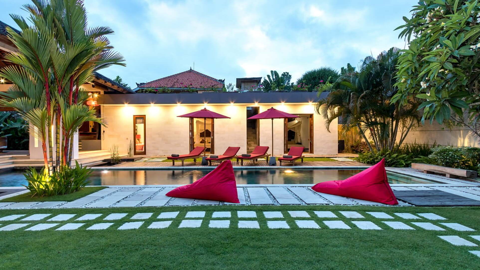 5 Star Alarte Estate – Elegant Seminyak Escape