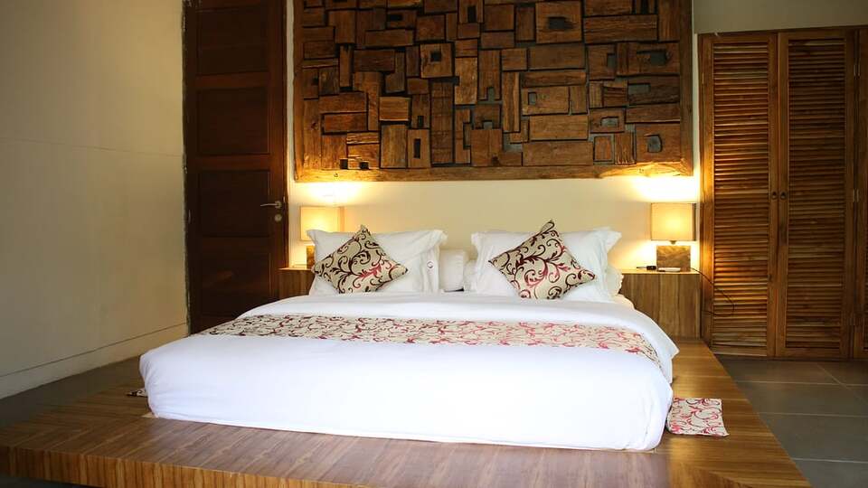 5 Star Alarte Estate – Elegant Seminyak Escape