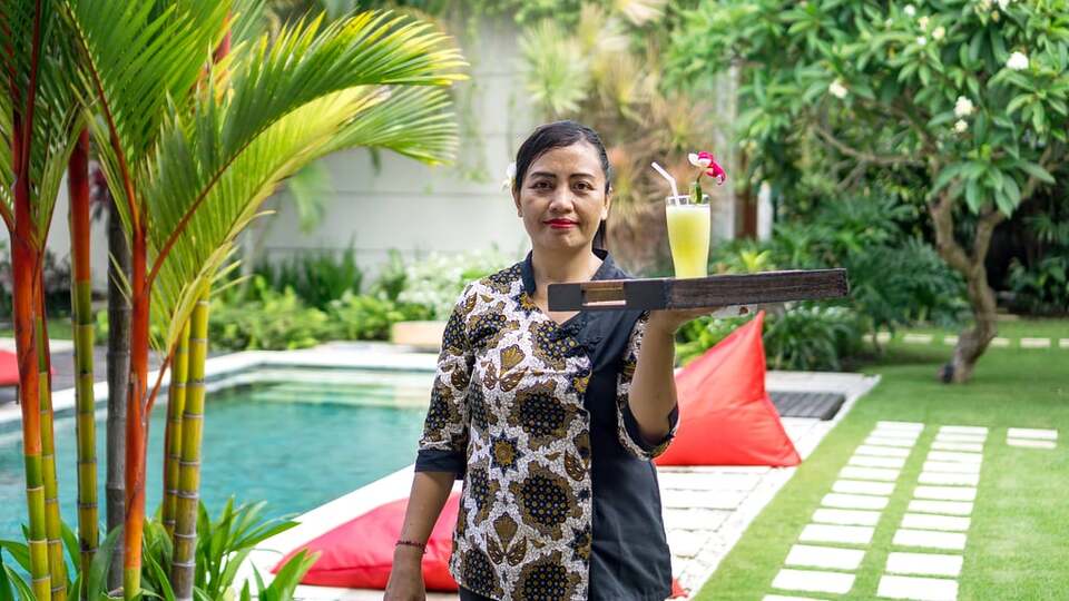 5 Star Alarte Estate – Elegant Seminyak Escape