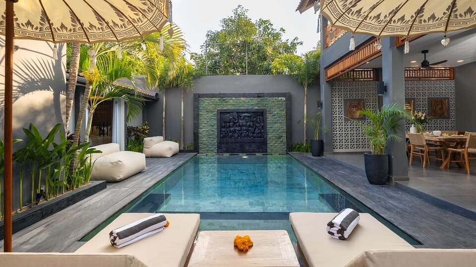 5 Star Alarte Estate – Elegant Seminyak Escape