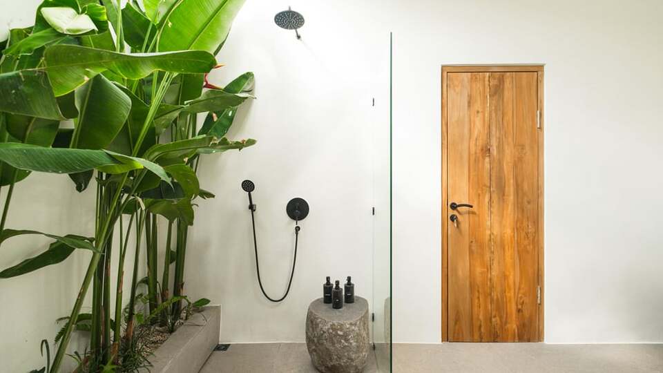 5 Star Villa Chagall – Tropical Canggu Haven