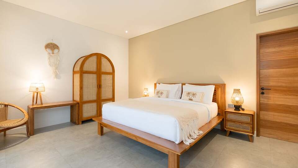 5 Star Villa Suka Sawah – Ricefield Serenity