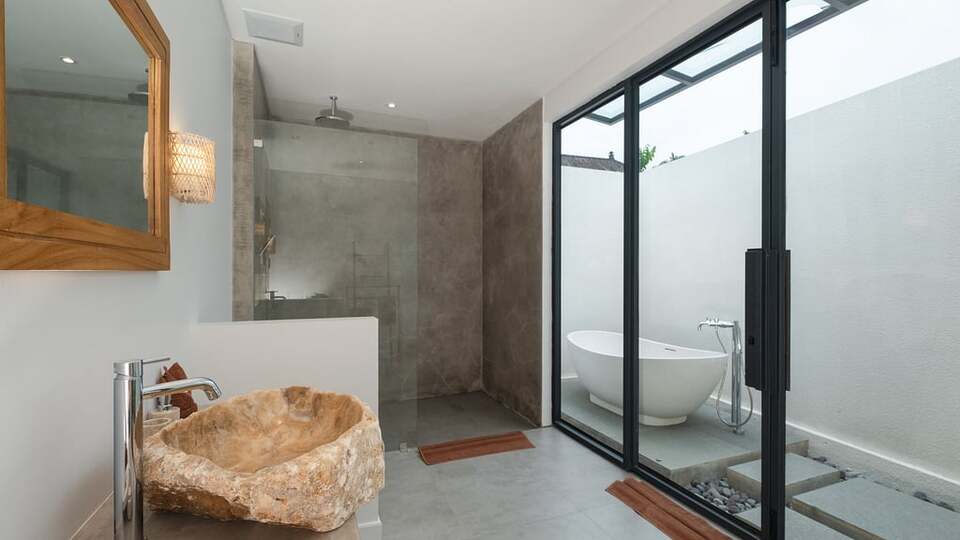 5 Star Villa Suka Sawah – Ricefield Serenity