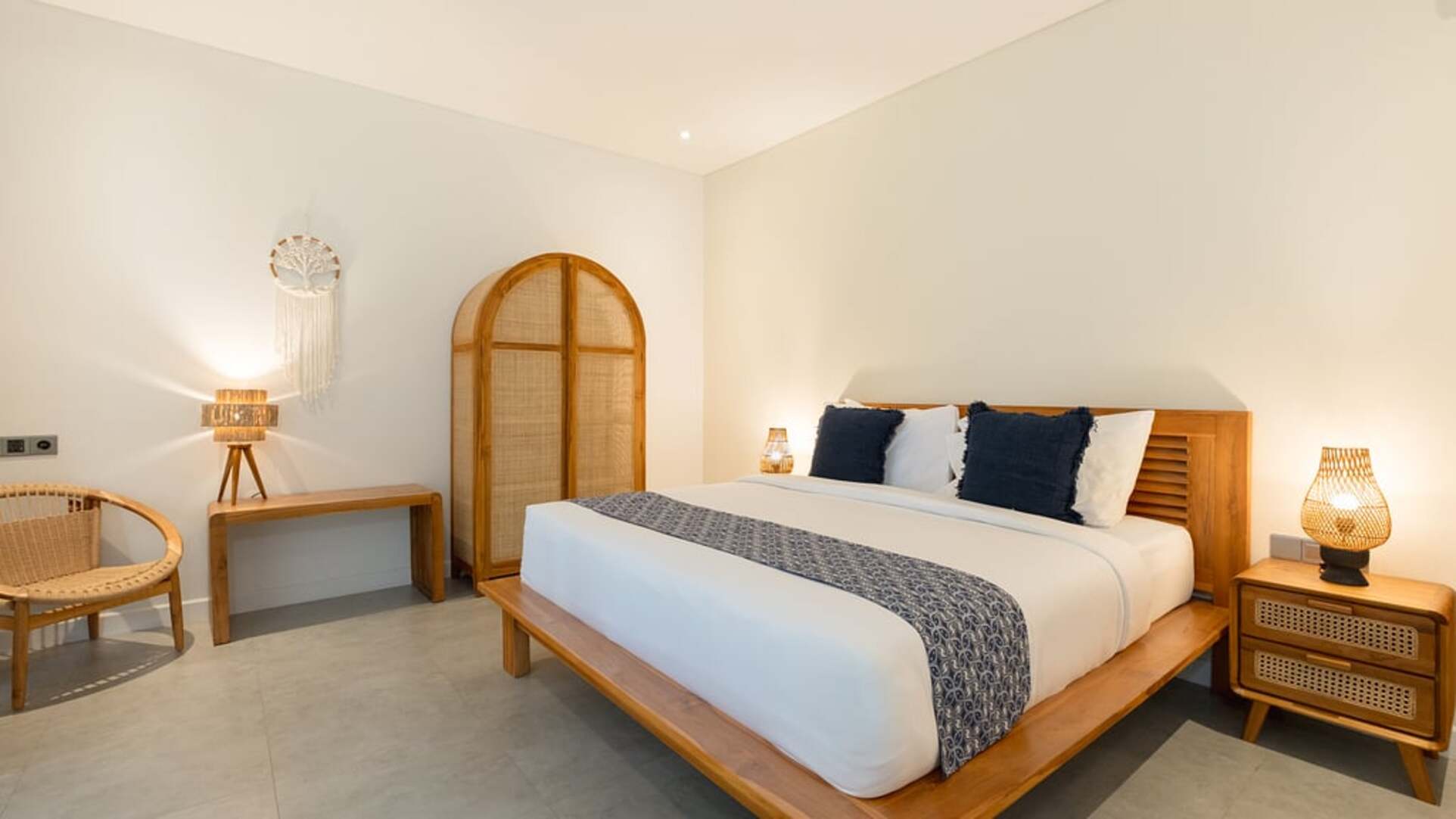 5 Star Villa Suka Sawah – Ricefield Serenity