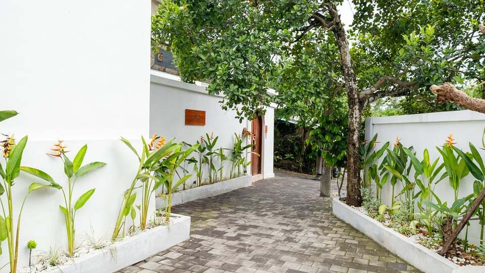 5 Star Kamila Villa 1 – Stylish Seminyak Hideaway