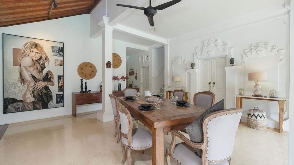5 Star Villa Mogi – Serene Garden Escape