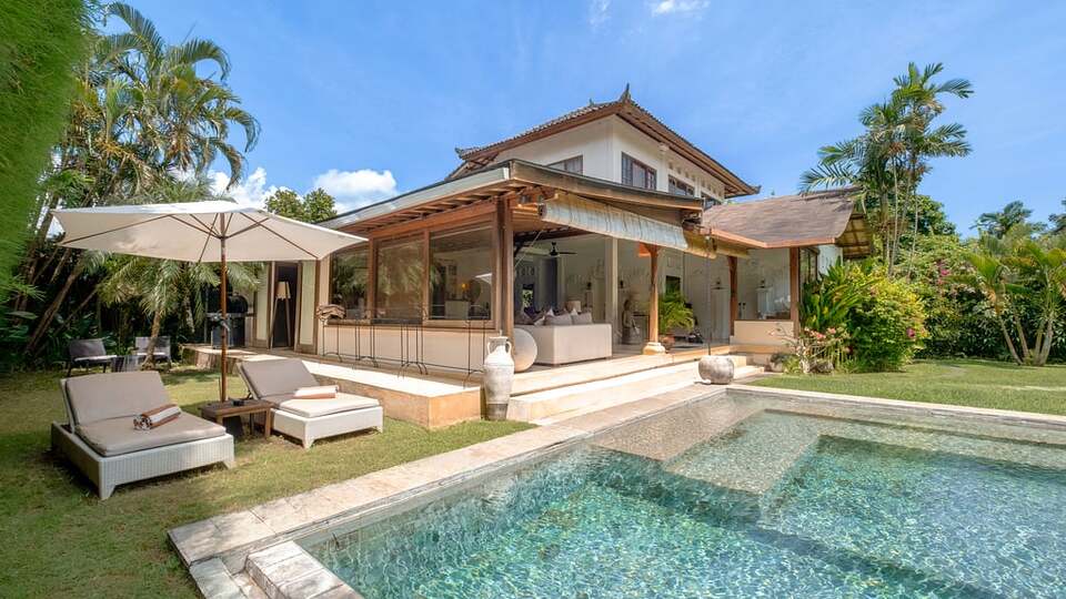 5 Star Villa Mogi – Serene Garden Escape, Seminyak, Indonesia