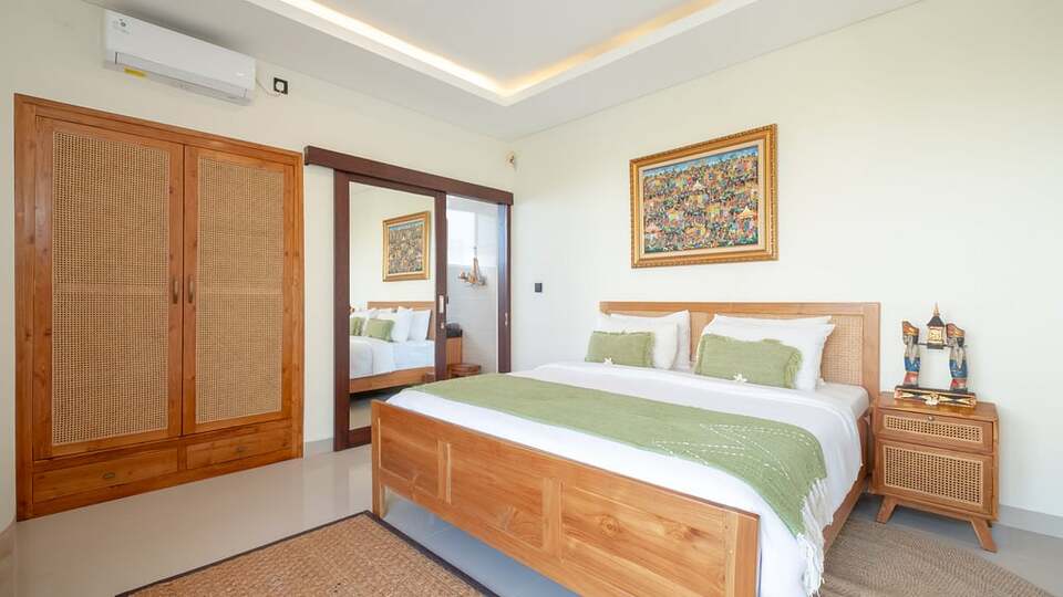 5 Star Villa Lange 3 - Modern Balinese Elegance