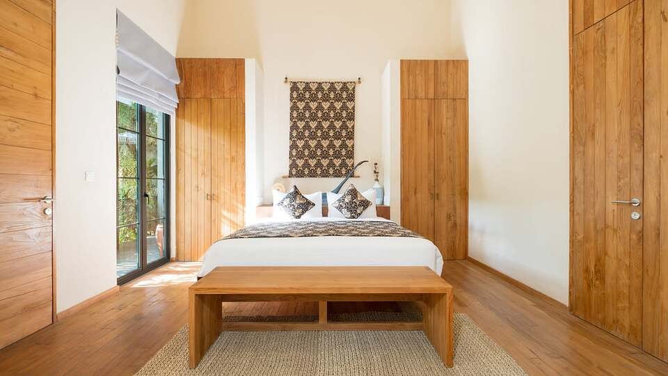 5 Star M Villa 318 Canggu - Tropical Elegance